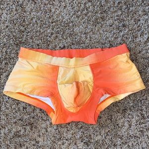 Men’s swim bottoms